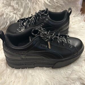 NWOT Black Sneakers - Puma x Dua Lipa MAYZE Flutur Sneakers